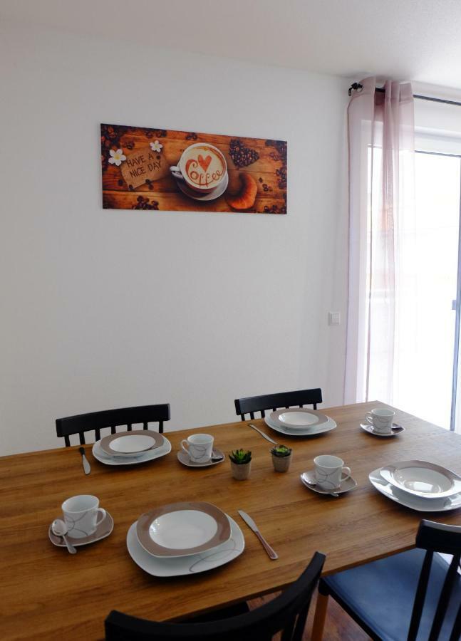 Sweet Park Appartements Rheinhausen Eksteriør bilde
